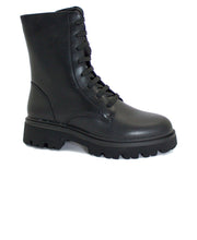 Carica l'immagine nel visualizzatore di Gallery, KEYS ANFIBIO LACCI NERO