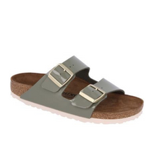 Cargar imagen en el visor de la galería, BIRKENSTOCK ARIZONA VERNICE KAKHI
