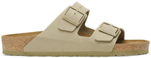 Carica l&#39;immagine nel visualizzatore di Gallery, BIRKENSTOCK ARIZONA FADED KHAKI