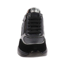 Carica l&#39;immagine nel visualizzatore di Gallery, SNEAKER KEYS PELLE NERO