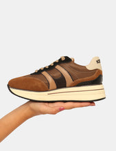 Carica l'immagine nel visualizzatore di Gallery, KEYS SNEAKER BROWN BEIGE