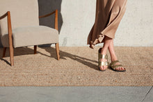 Carica l&#39;immagine nel visualizzatore di Gallery, BIRKENSTOCK ARIZONA GOLD BIRKO-FLOR