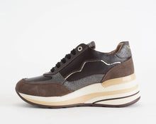 Load image into Gallery viewer, KEYS BLACK LEATHER SNEAKER