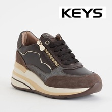 Load image into Gallery viewer, KEYS BLACK LEATHER SNEAKER
