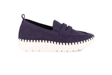 Carica l'immagine nel visualizzatore di Gallery, Grunland SILI – Mocassino Donna Camoscio Blu