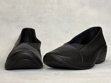 Load image into Gallery viewer, ARCOPEDICO SLIP-ON BRONZE