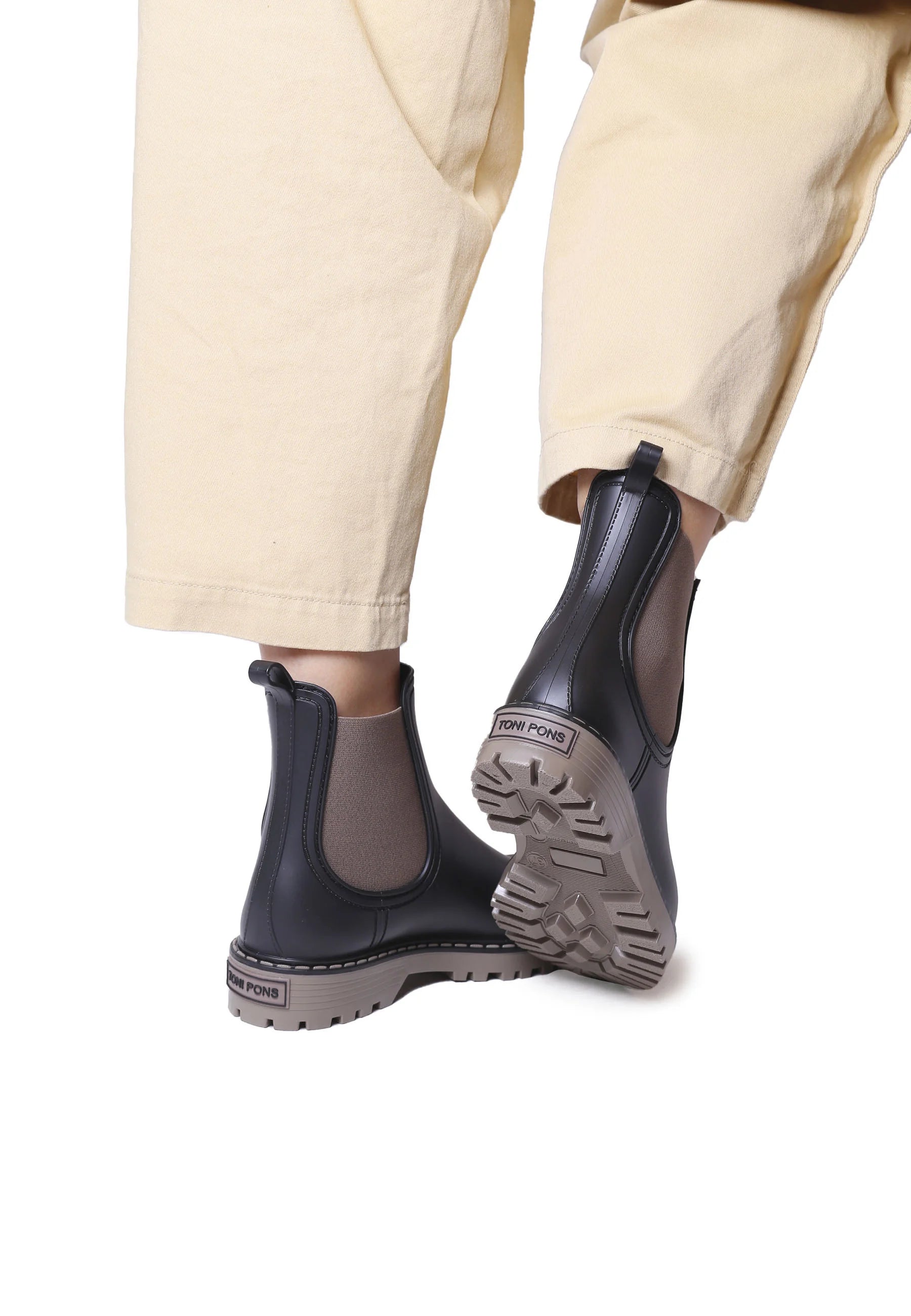 TONI PONS RUBBER BOOT