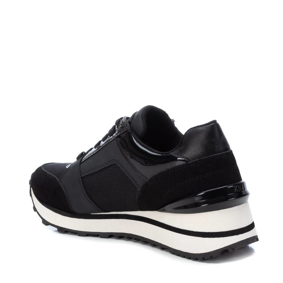 Xti WOMEN'S BLACK SNEAKER